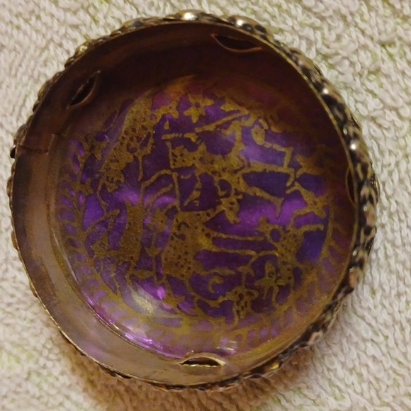 Vintage From Jerusalem Handcrafted Metal Keepsake Box, Hunter/Animal Etchings - Picture 7 of 8